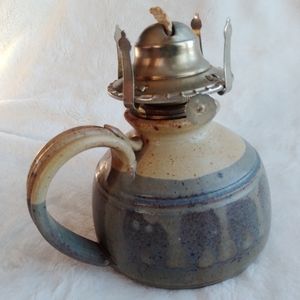 Stoneware pottery Vintage iol lamp made in Hong Kong.